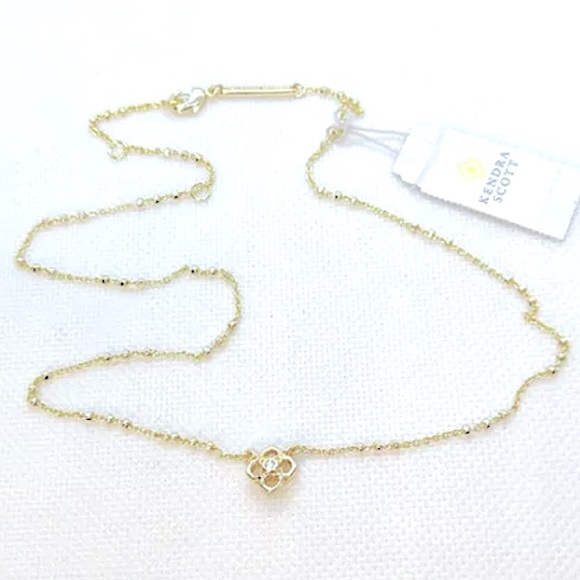 ✨SOLD✨KENDRA Gold Rue Clover Logo Necklace - Picture 8 of 9